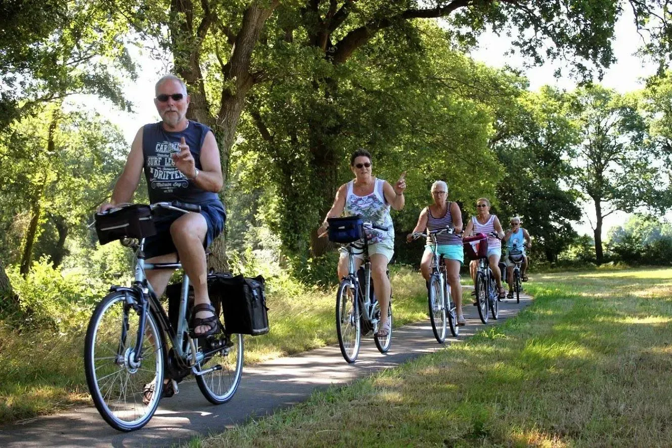 E-bike-Paket - Radfahren und die Nacht in Drenthe verbringen
